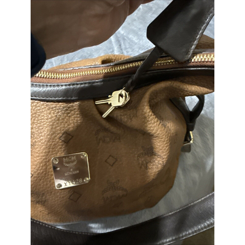 MCM Leather Brown Monogram Shoulder Hobo Handbag - Picture 4 of 16